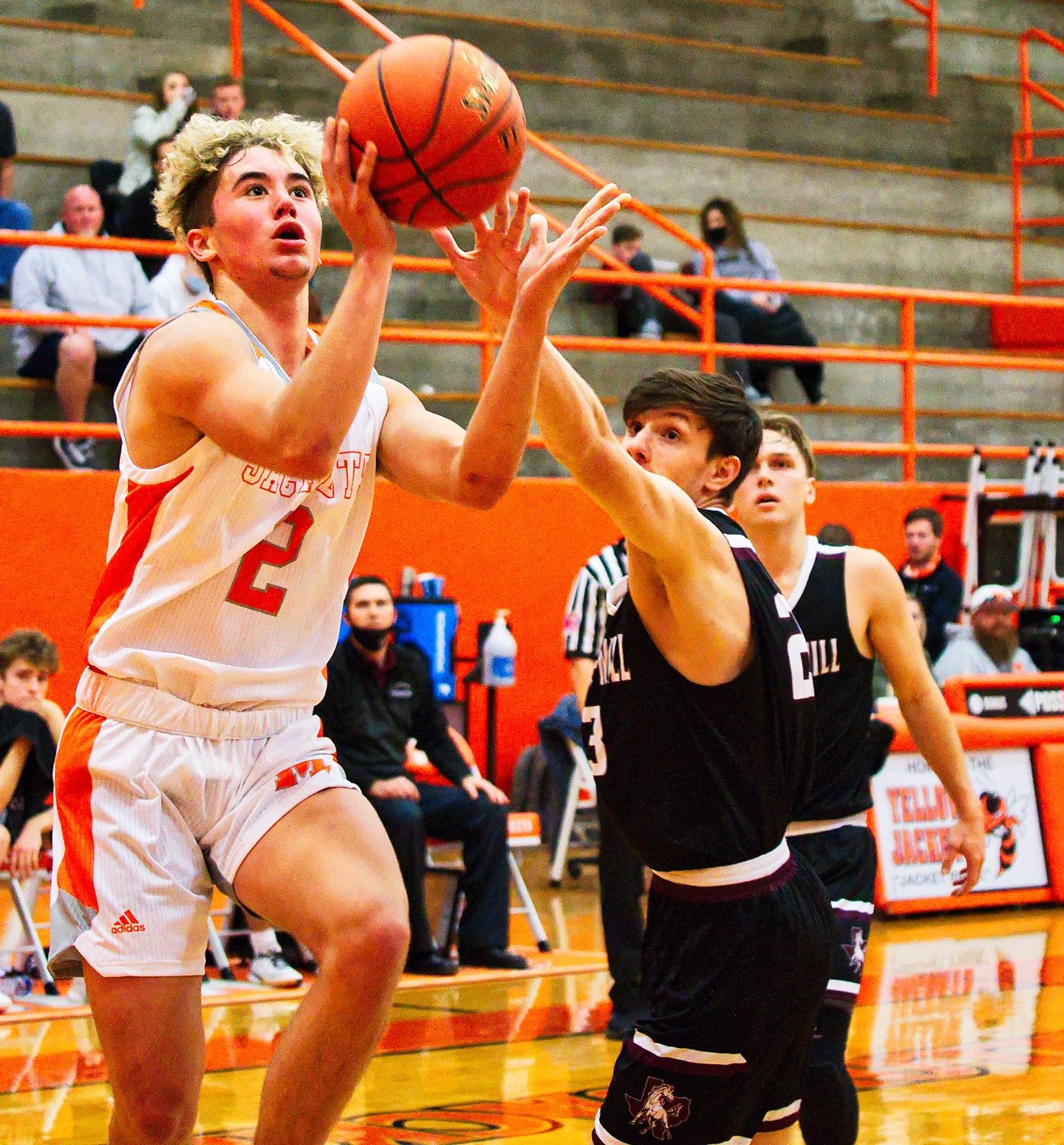 T.J. Moreland of Mineola goes in for a score against Martin’s Mill. [more shots here]